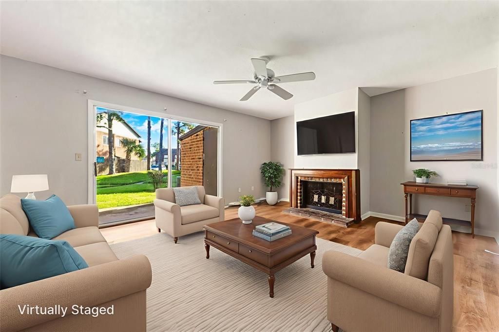 For Sale: $155,000 (3 beds, 2 baths, 1405 Square Feet)