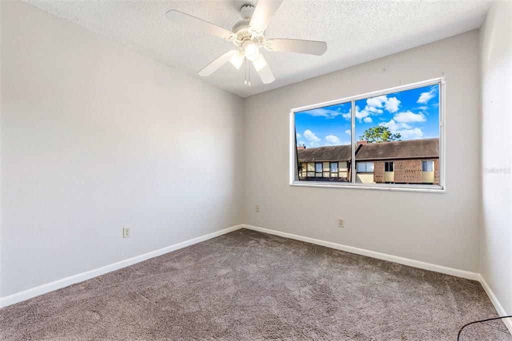 For Sale: $155,000 (3 beds, 2 baths, 1405 Square Feet)