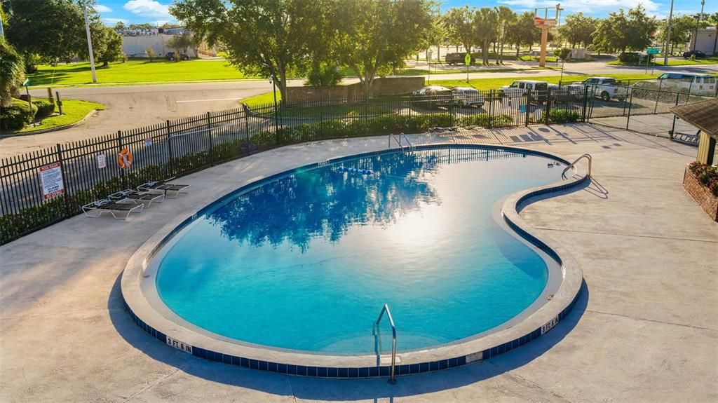 For Sale: $155,000 (3 beds, 2 baths, 1405 Square Feet)