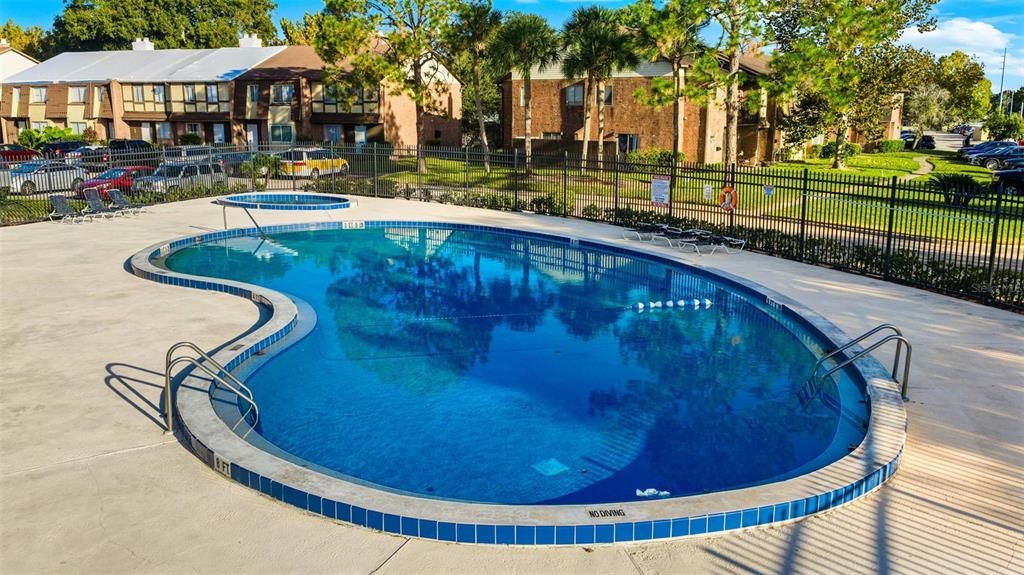 For Sale: $155,000 (3 beds, 2 baths, 1405 Square Feet)