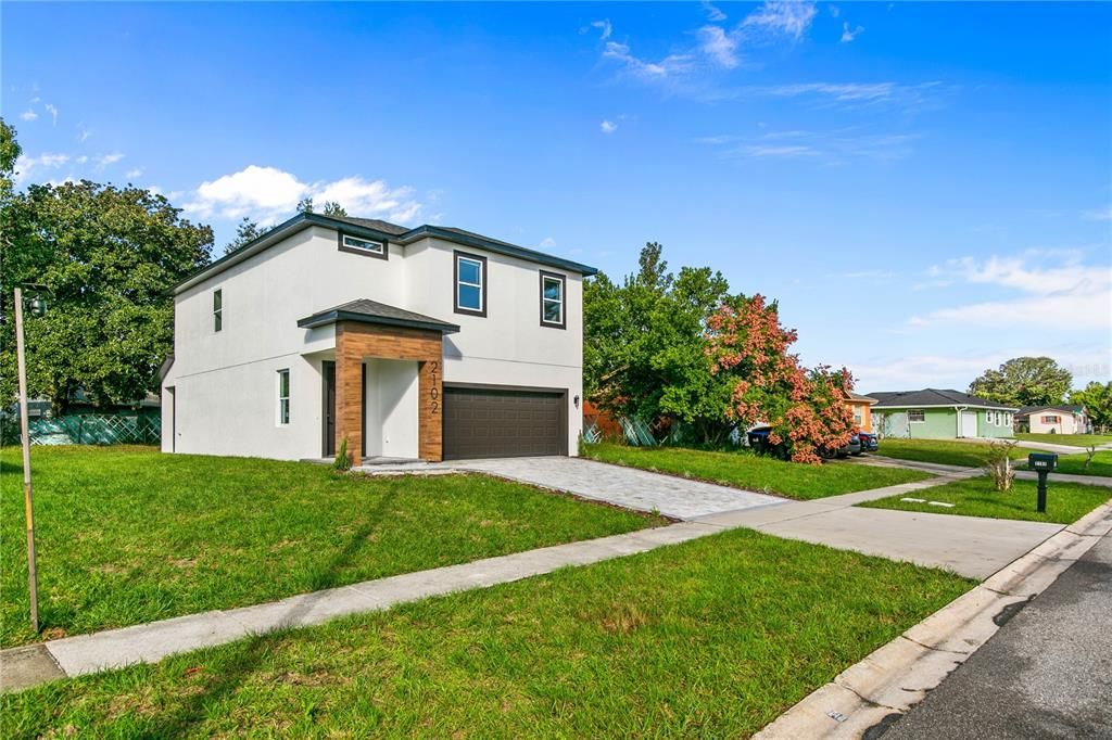 На продажу: $425,000 (4 спален, 2 ванн, 2112 Квадратных фут)