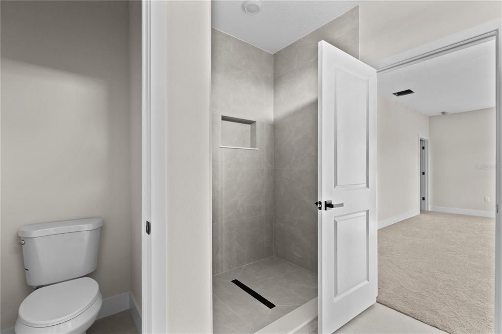 На продажу: $425,000 (4 спален, 2 ванн, 2112 Квадратных фут)