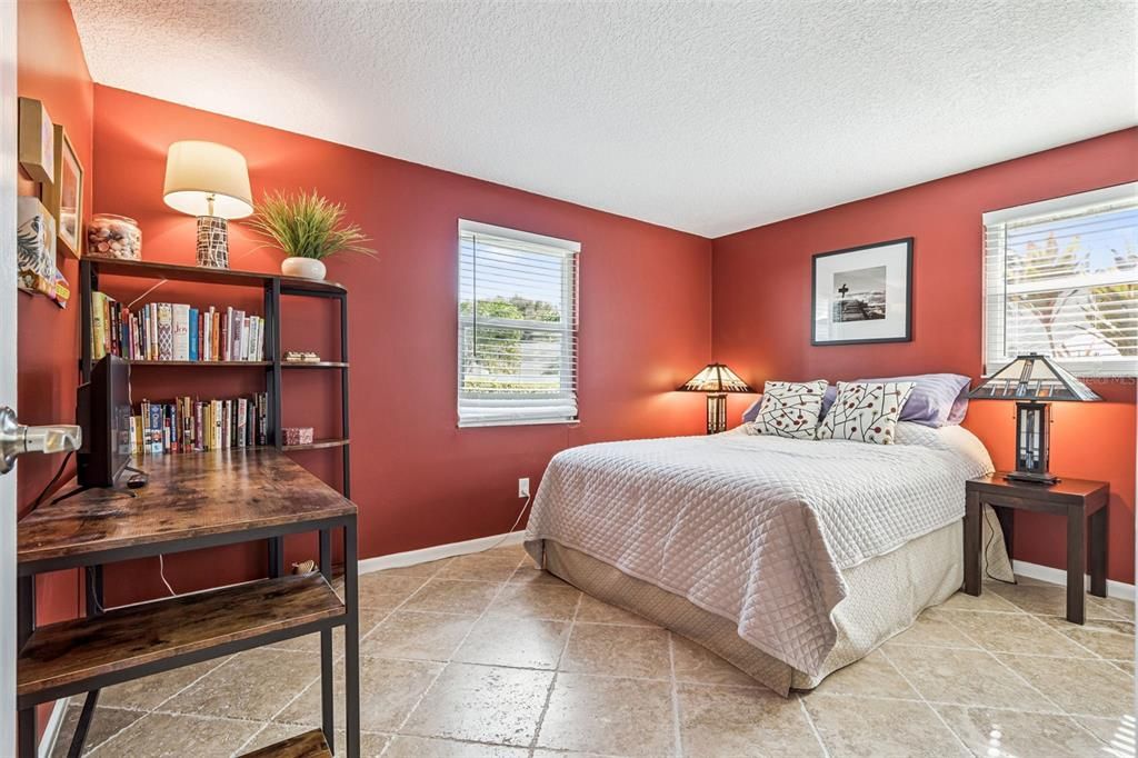 En Venta: $515,000 (3 camas, 2 baños, 1066 Pies cuadrados)