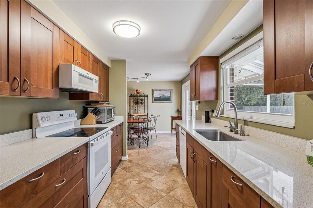 En Venta: $515,000 (3 camas, 2 baños, 1066 Pies cuadrados)