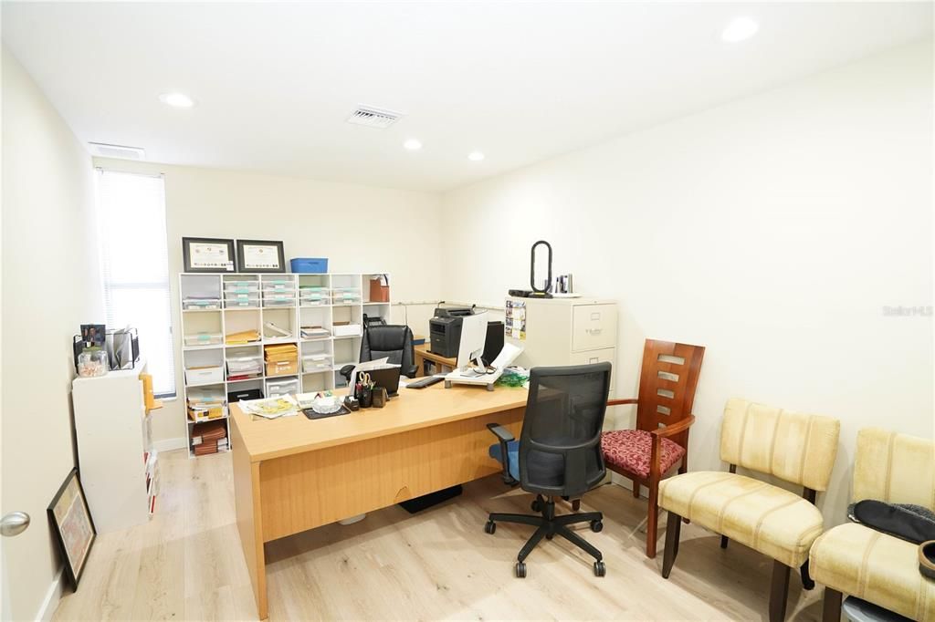 待售: $49,500 (0 贝兹, 0 浴室, 4500 平方英尺)