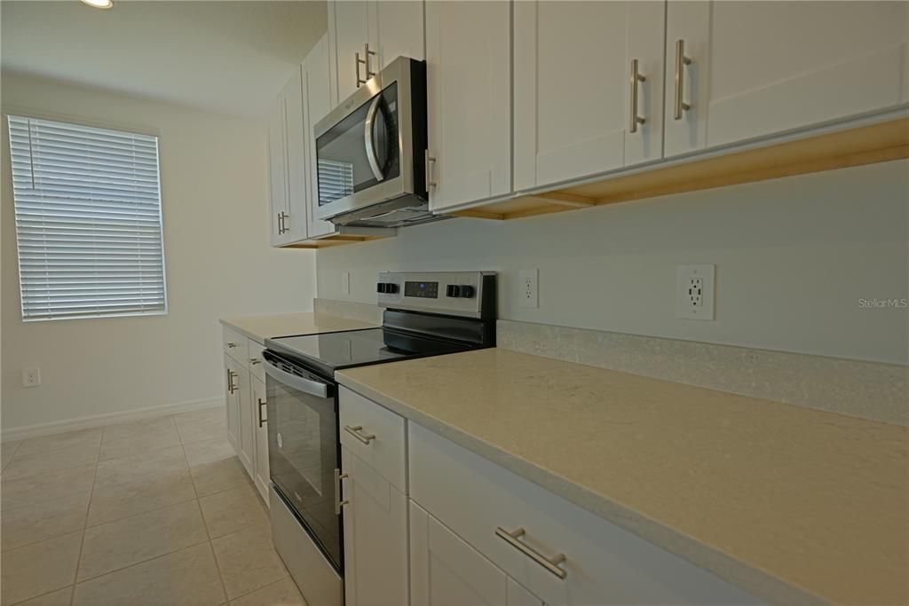 For Rent: $1,990 (4 beds, 2 baths, 1484 Square Feet)