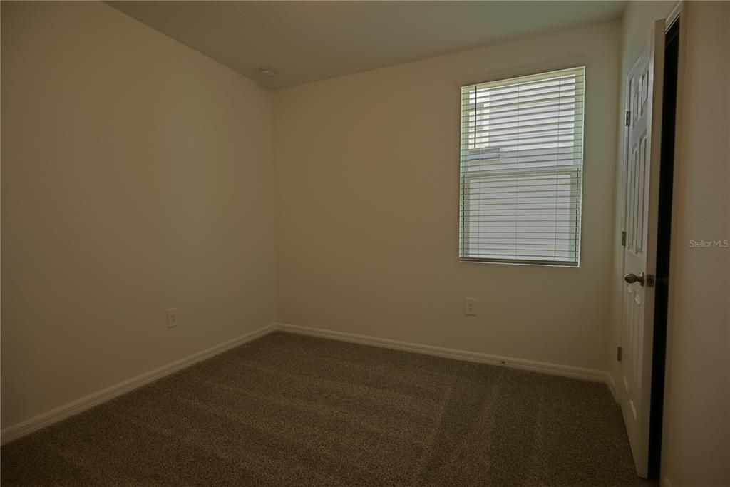 For Rent: $1,990 (4 beds, 2 baths, 1484 Square Feet)