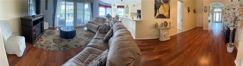 For Sale: $550,000 (3 beds, 2 baths, 2260 Square Feet)