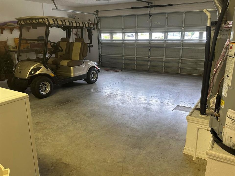 For Sale: $550,000 (3 beds, 2 baths, 2260 Square Feet)