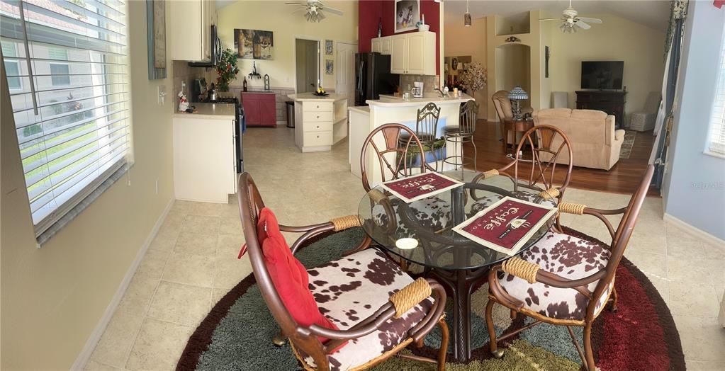 For Sale: $550,000 (3 beds, 2 baths, 2260 Square Feet)