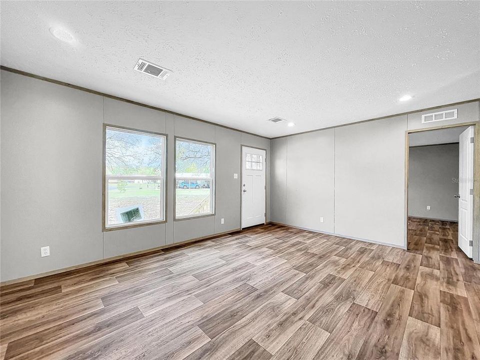 待售: $229,900 (3 贝兹, 2 浴室, 1344 平方英尺)