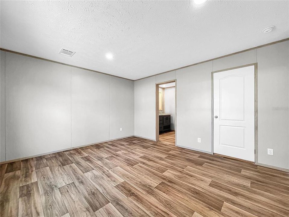 待售: $229,900 (3 贝兹, 2 浴室, 1344 平方英尺)