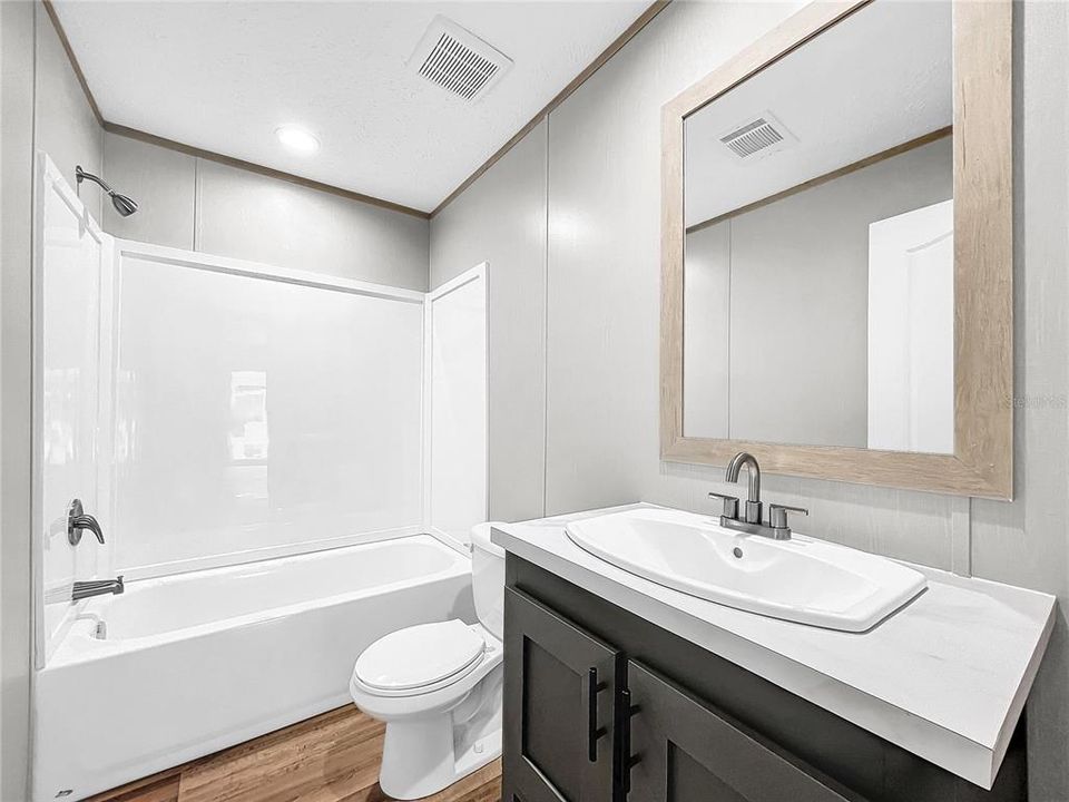 待售: $229,900 (3 贝兹, 2 浴室, 1344 平方英尺)