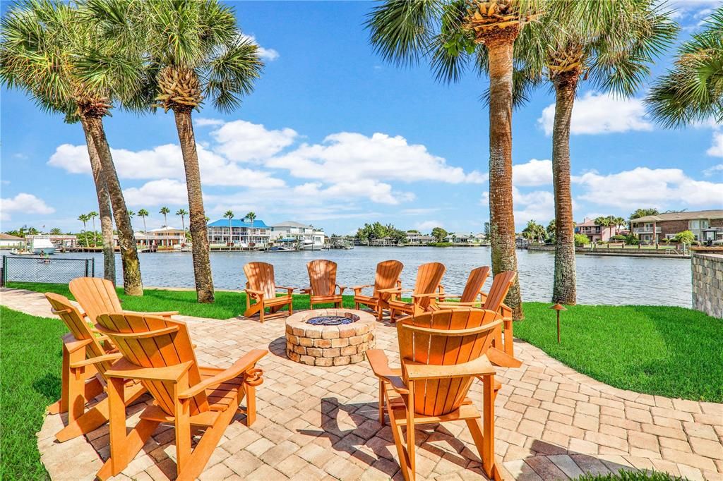 For Sale: $785,000 (2 beds, 2 baths, 1259 Square Feet)