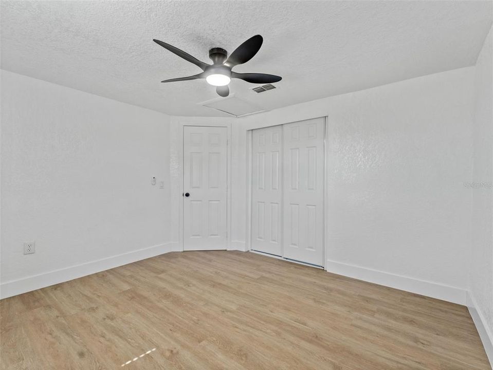 For Rent: $1,999 (3 beds, 2 baths, 1443 Square Feet)