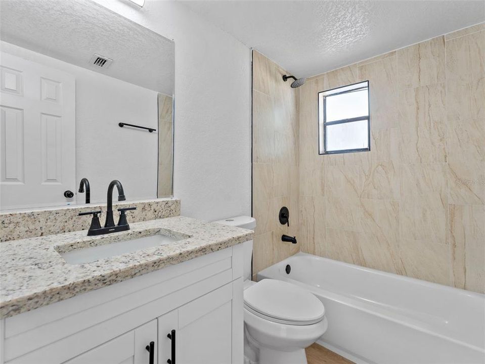 For Rent: $1,999 (3 beds, 2 baths, 1443 Square Feet)