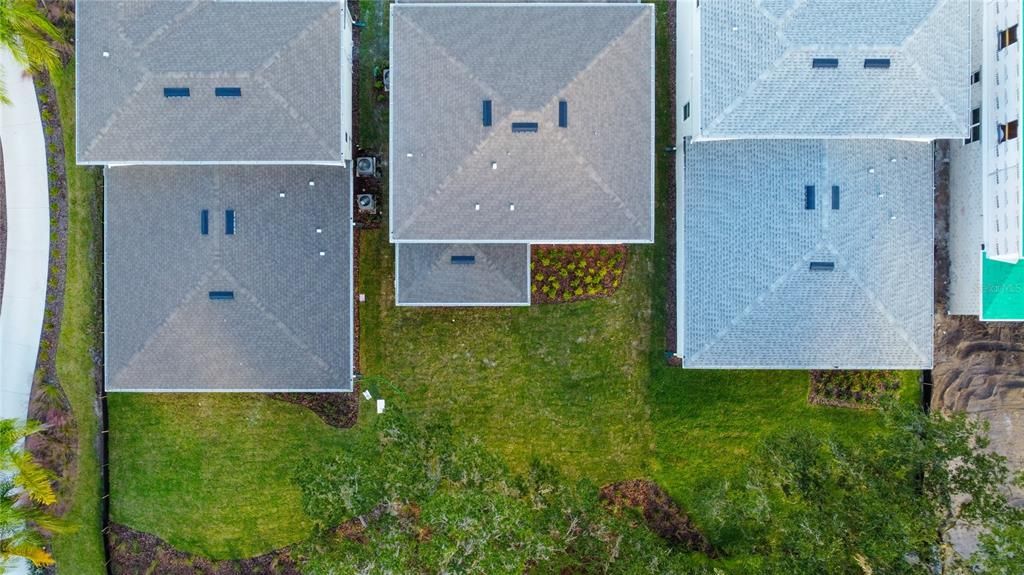 出租: $4,100 (5 贝兹, 3 浴室, 2563 平方英尺)