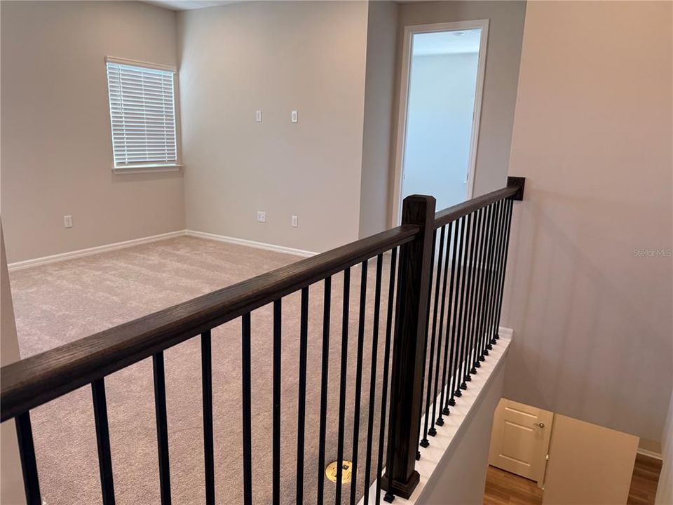 出租: $4,100 (5 贝兹, 3 浴室, 2563 平方英尺)