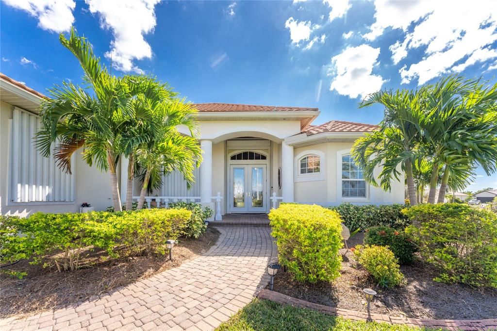 待售: $749,900 (3 贝兹, 2 浴室, 2275 平方英尺)