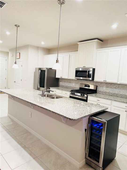 For Sale: $496,998 (3 beds, 2 baths, 2128 Square Feet)