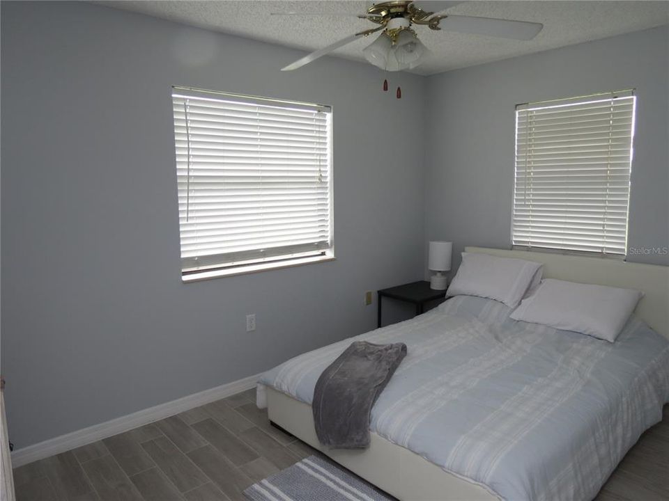 В аренду: $1,450 (2 спален, 1 ванн, 675 Квадратных фут)