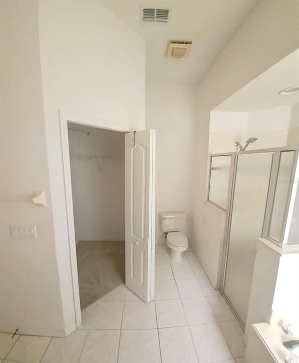 En Venta: $475,000 (4 camas, 2 baños, 1970 Pies cuadrados)