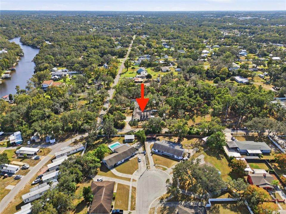 Под контрактом: $440,000 (3 спален, 2 ванн, 1768 Квадратных фут)