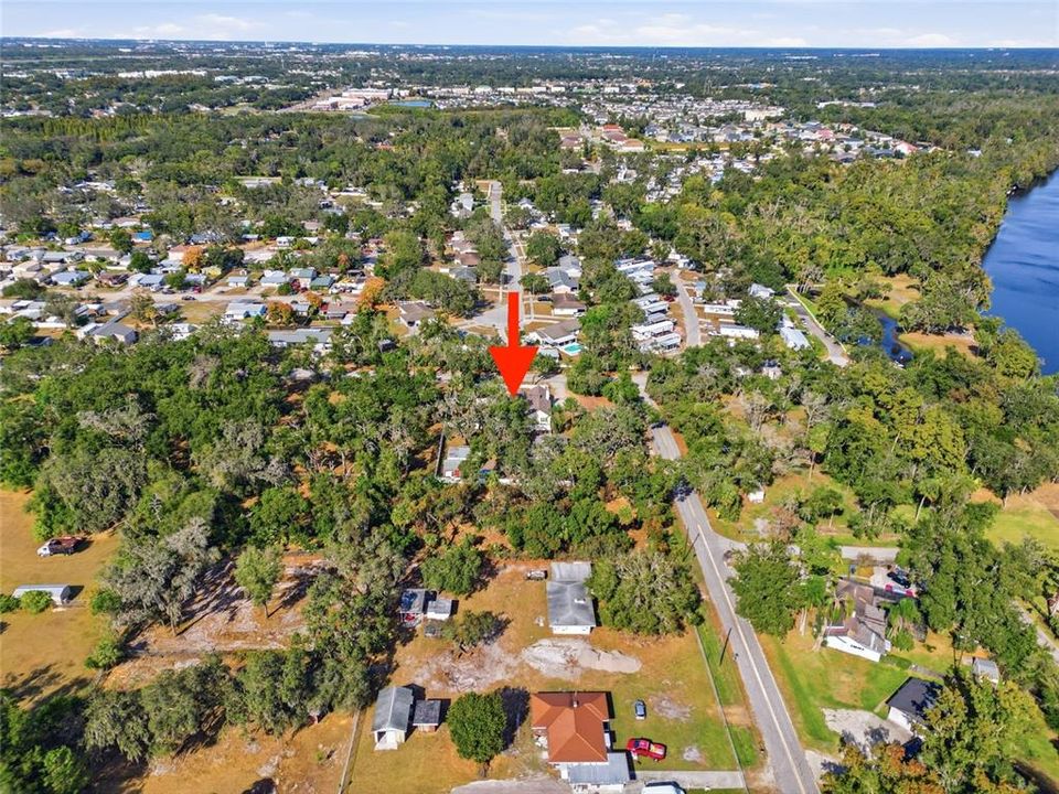 Под контрактом: $440,000 (3 спален, 2 ванн, 1768 Квадратных фут)