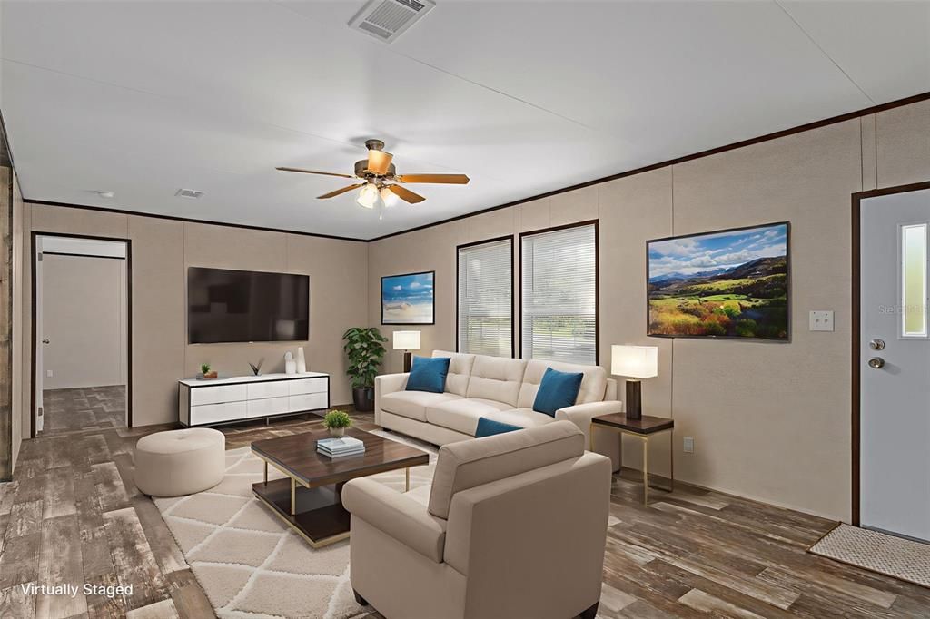 待售: $220,000 (3 贝兹, 2 浴室, 1449 平方英尺)