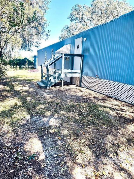 For Sale: $179,950 (3 beds, 2 baths, 924 Square Feet)