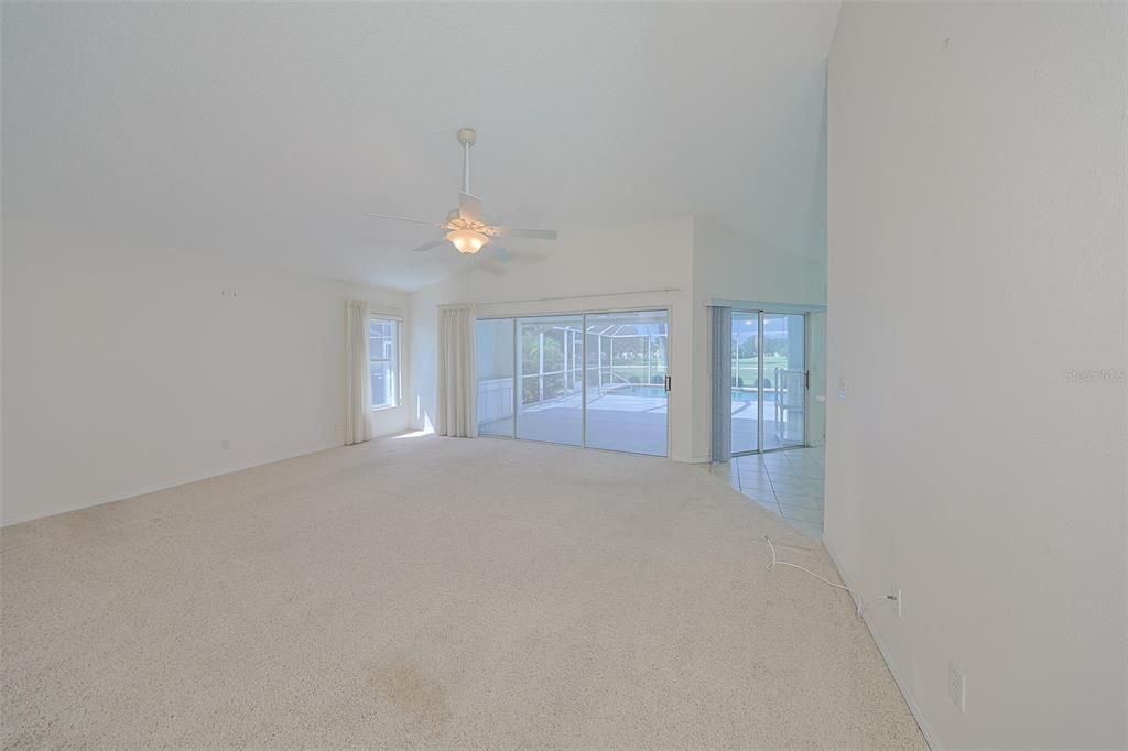 For Sale: $369,000 (2 beds, 2 baths, 1878 Square Feet)