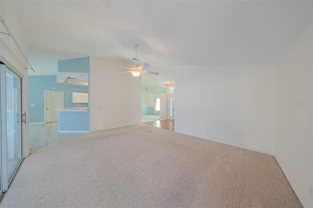 For Sale: $369,000 (2 beds, 2 baths, 1878 Square Feet)