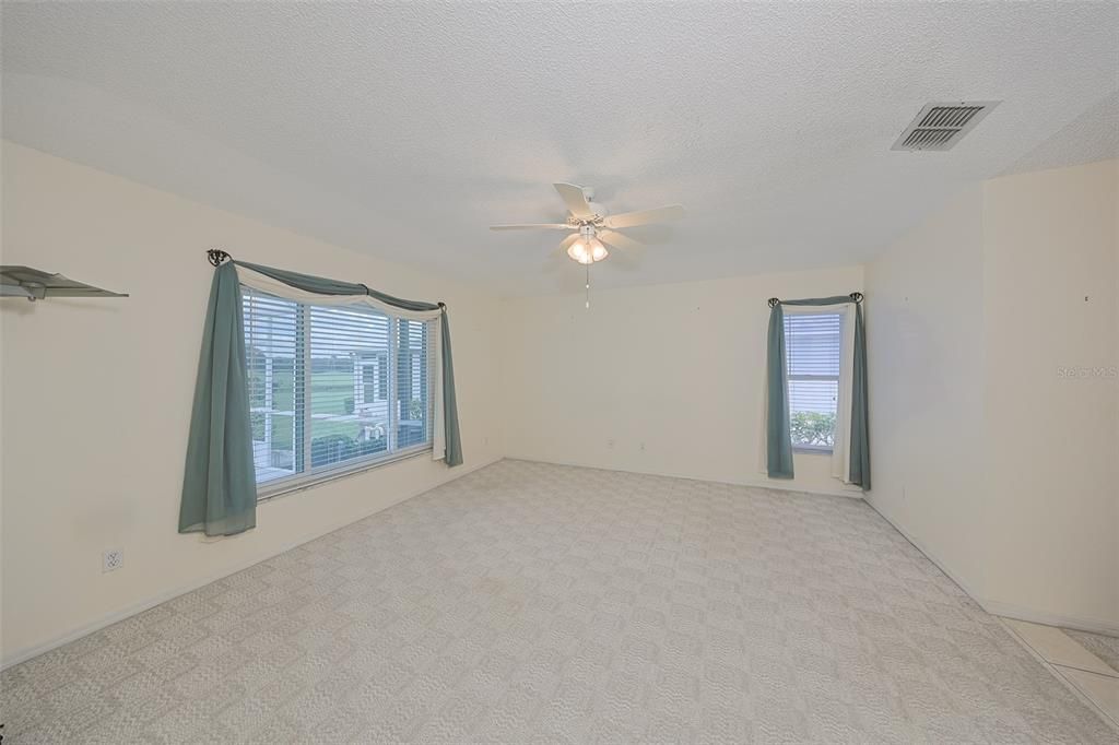 For Sale: $369,000 (2 beds, 2 baths, 1878 Square Feet)