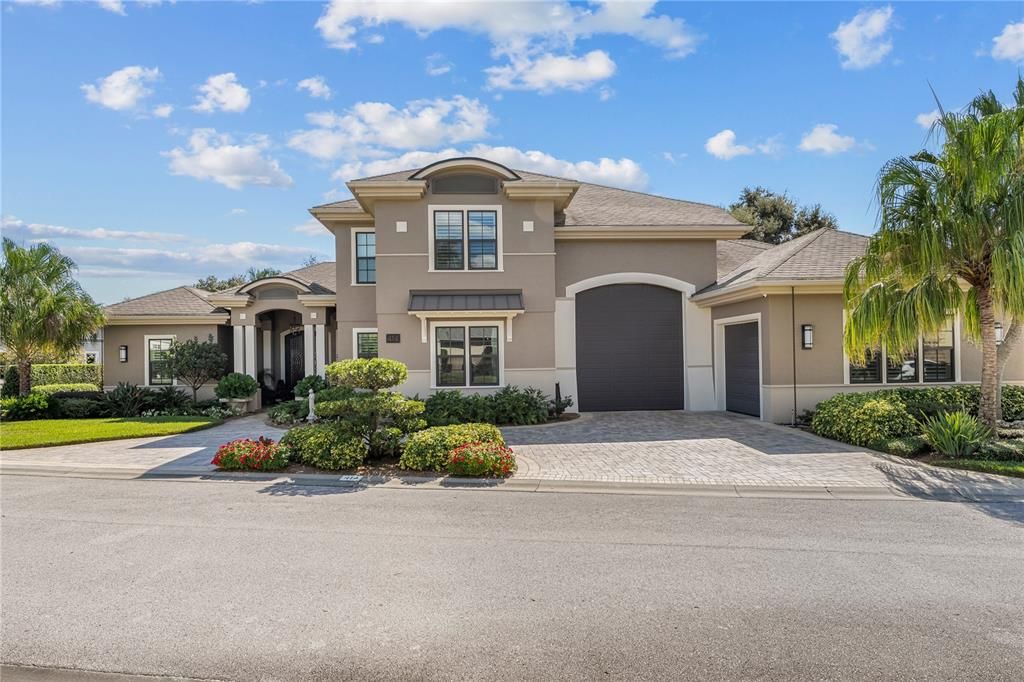 For Sale: $2,300,000 (3 beds, 3 baths, 3501 Square Feet)