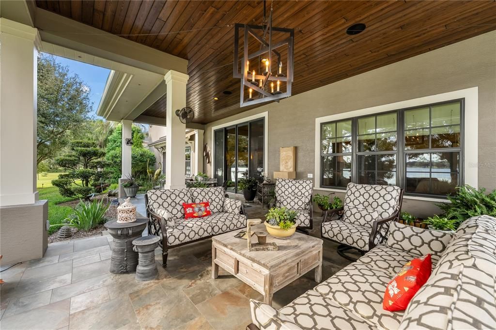 For Sale: $2,300,000 (3 beds, 3 baths, 3501 Square Feet)