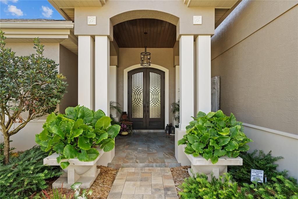 For Sale: $2,300,000 (3 beds, 3 baths, 3501 Square Feet)