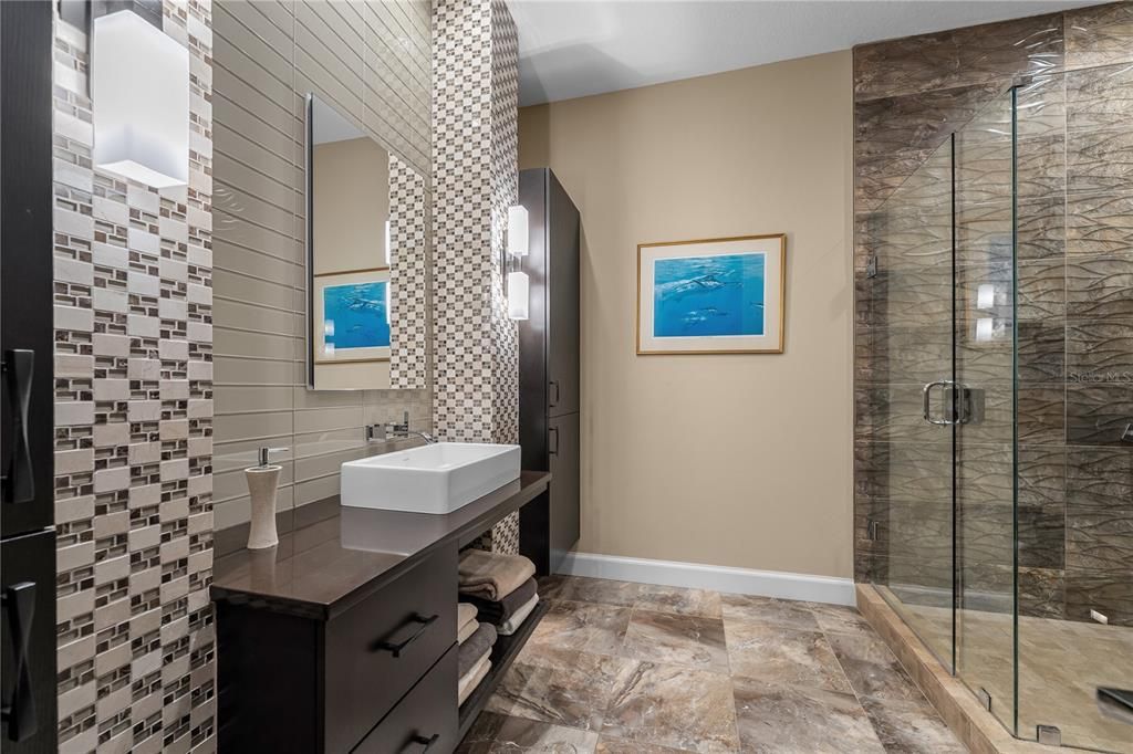 For Sale: $2,300,000 (3 beds, 3 baths, 3501 Square Feet)