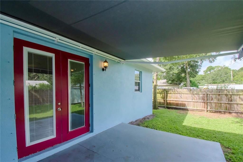 For Rent: $3,500 (4 beds, 2 baths, 1967 Square Feet)