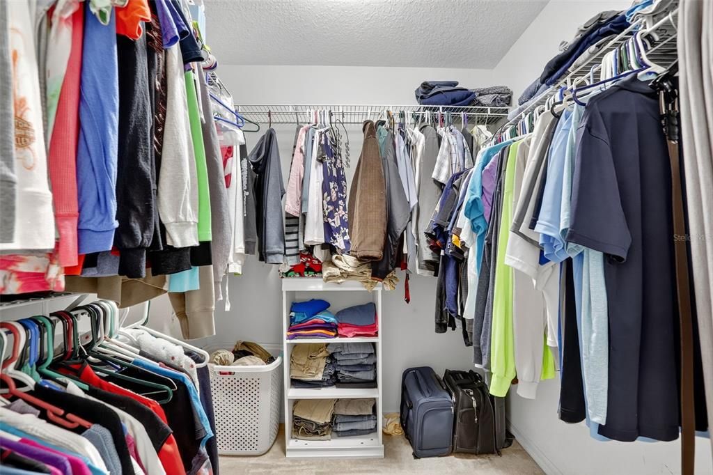 На продажу: $319,900 (2 спален, 2 ванн, 1594 Квадратных фут)