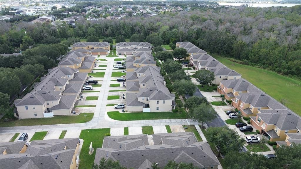 На продажу: $319,900 (2 спален, 2 ванн, 1594 Квадратных фут)