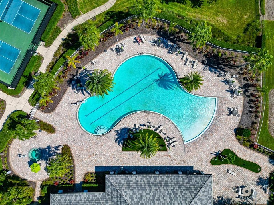 For Sale: $549,000 (3 beds, 2 baths, 2000 Square Feet)