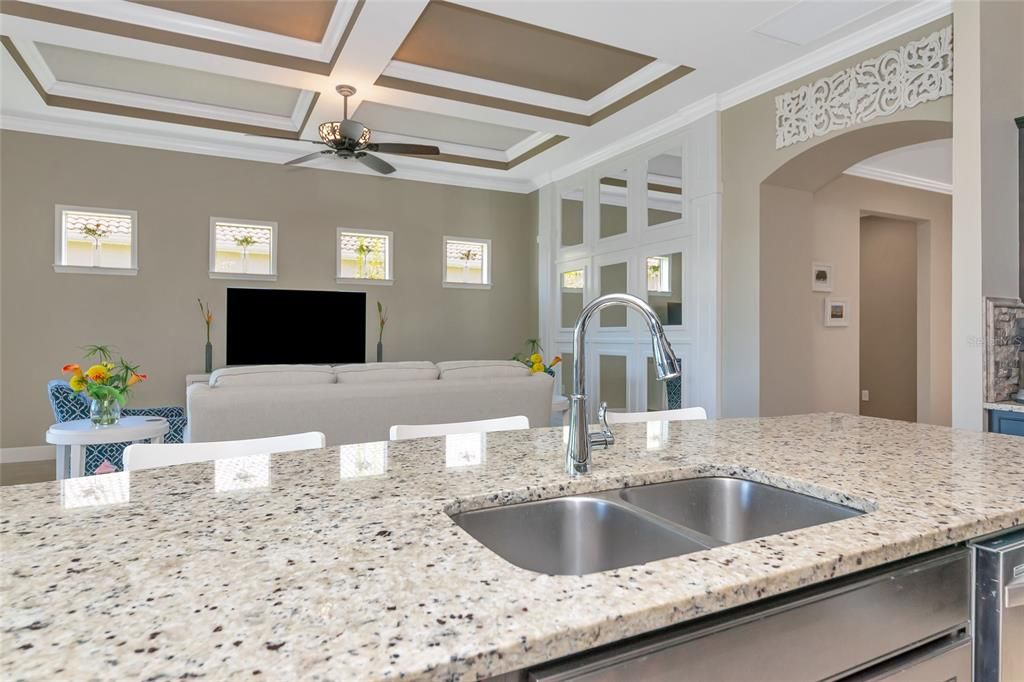 For Sale: $549,000 (3 beds, 2 baths, 2000 Square Feet)