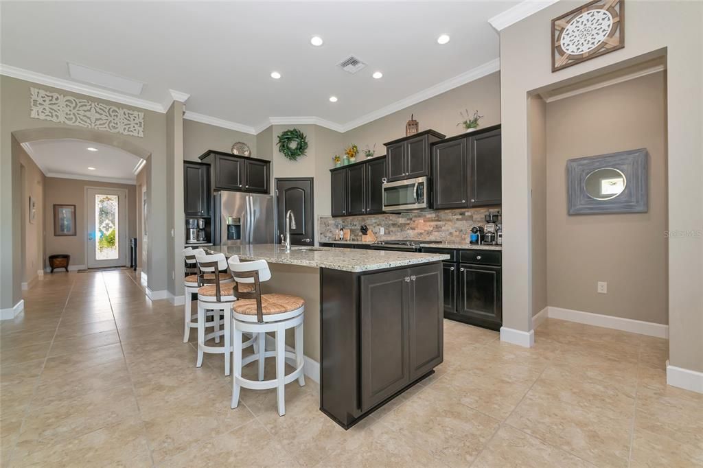 For Sale: $549,000 (3 beds, 2 baths, 2000 Square Feet)