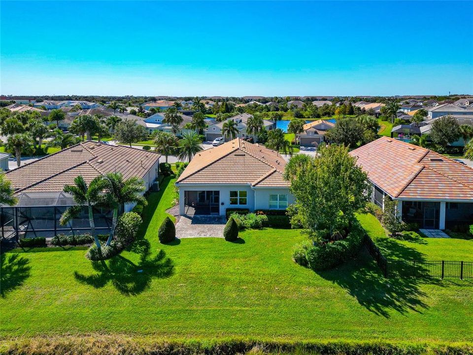 For Sale: $549,000 (3 beds, 2 baths, 2000 Square Feet)