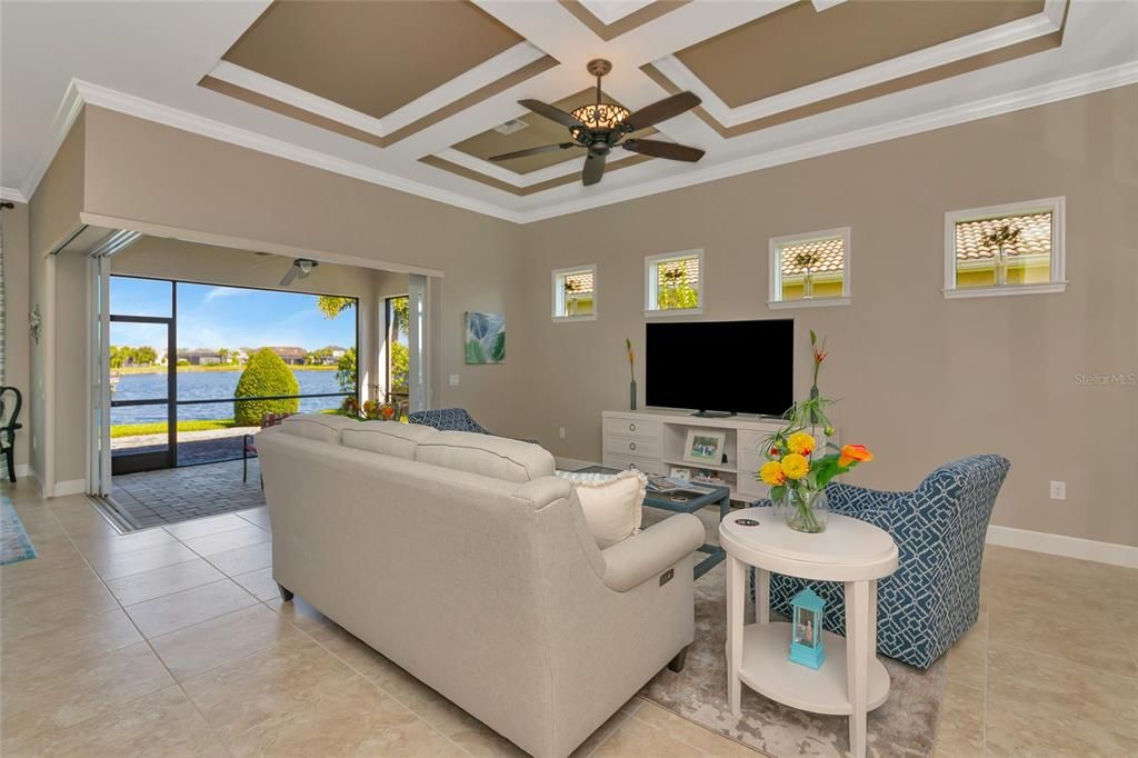 For Sale: $549,000 (3 beds, 2 baths, 2000 Square Feet)