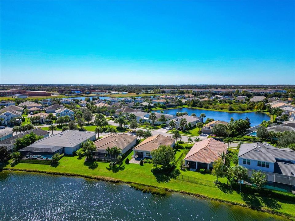 For Sale: $549,000 (3 beds, 2 baths, 2000 Square Feet)