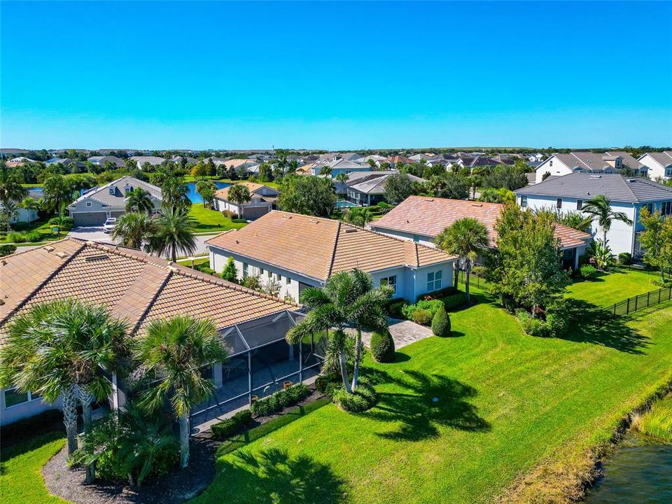 For Sale: $549,000 (3 beds, 2 baths, 2000 Square Feet)