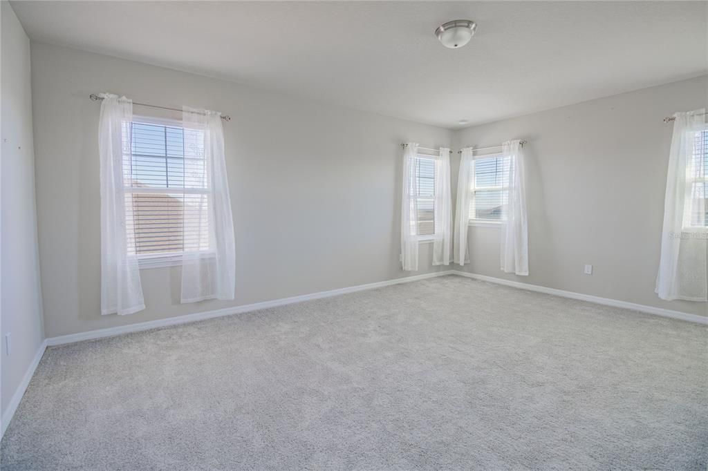 For Sale: $669,900 (5 beds, 3 baths, 3508 Square Feet)