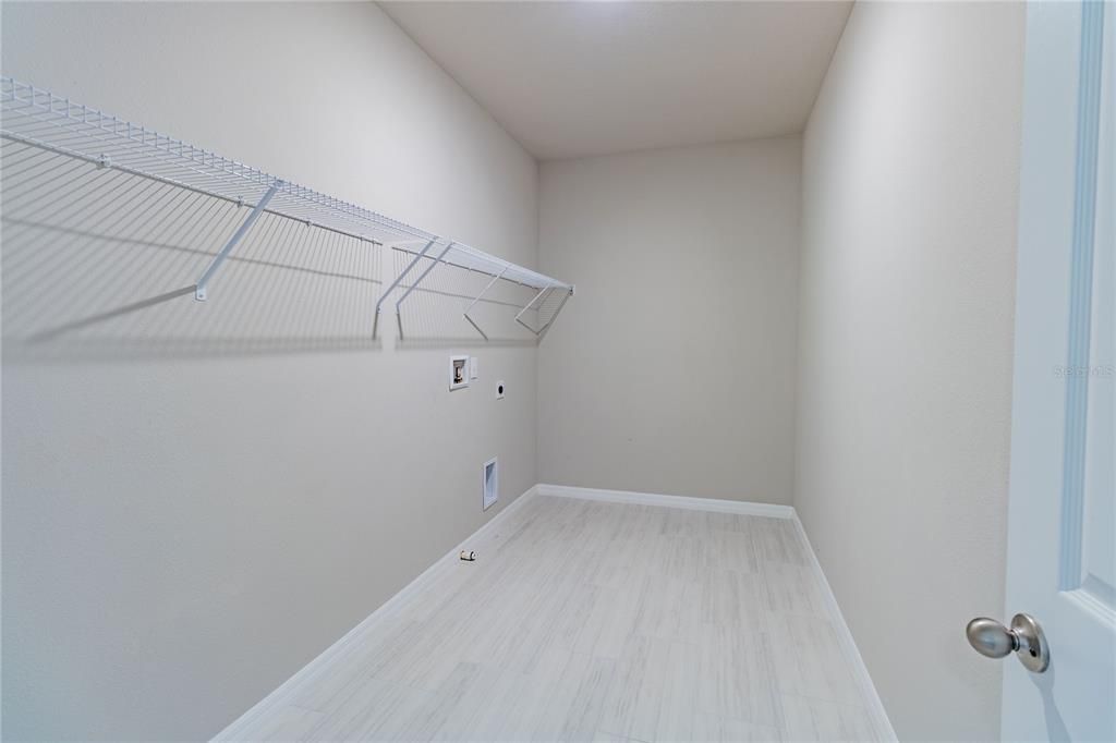 For Sale: $669,900 (5 beds, 3 baths, 3508 Square Feet)