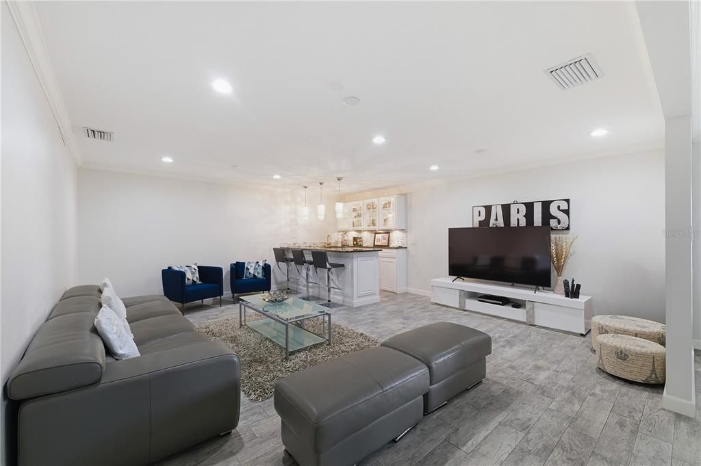 For Sale: $1,750,000 (4 beds, 3 baths, 2952 Square Feet)